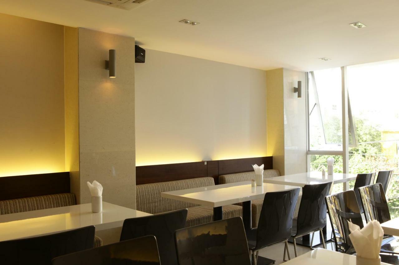 Green Peace Hotel Nha Trang Buitenkant foto